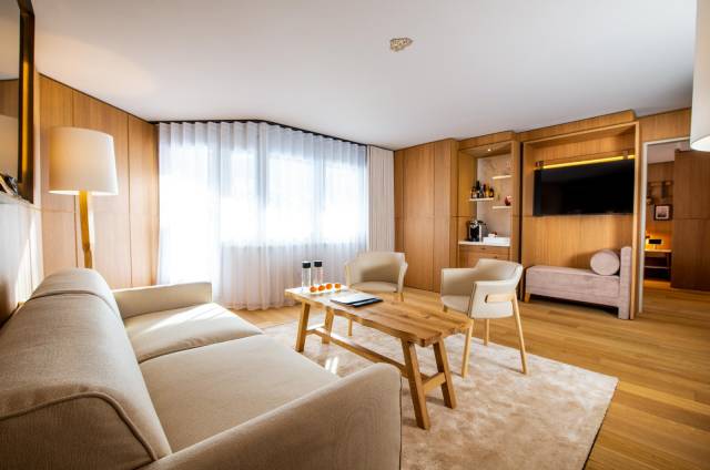 Suite familiar
