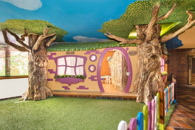 Kids Club