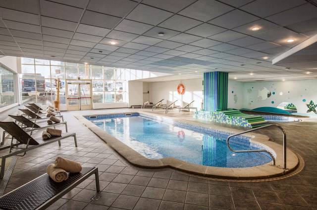 Piscina interior