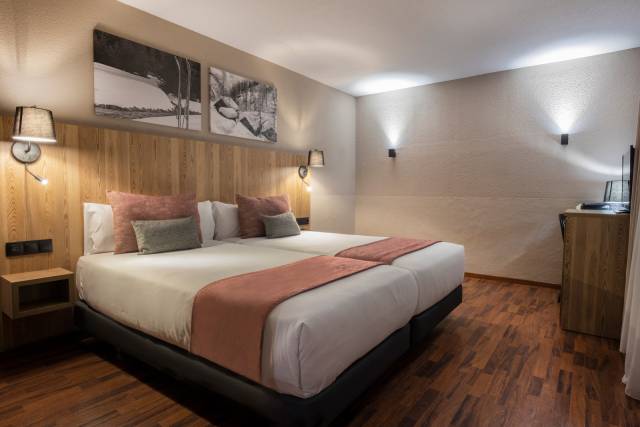 Quarto duplo vista interior