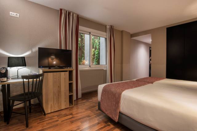 Quarto duplo vista interior