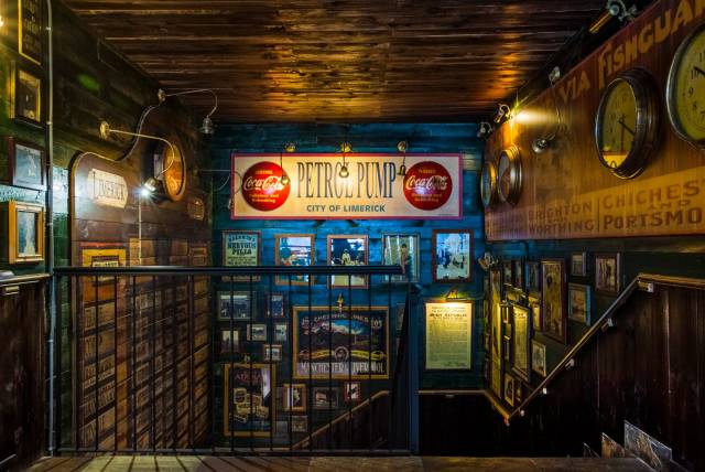 Irish Pub