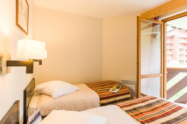 Apartamento T2 com Cabine