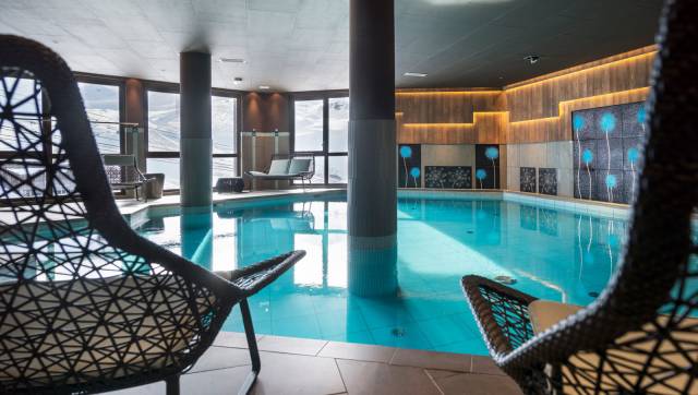 Piscina Interior
