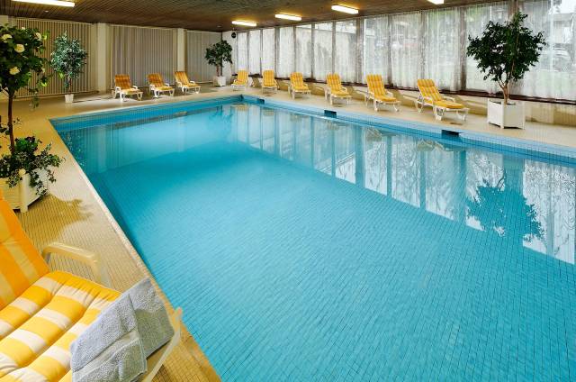 Piscina interior