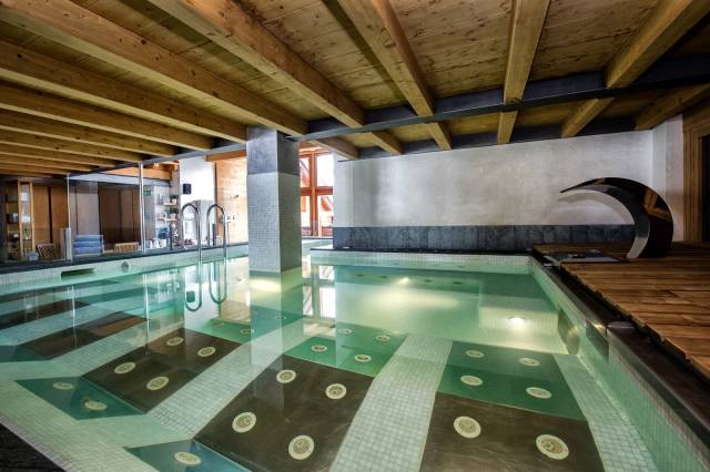 Piscina interior