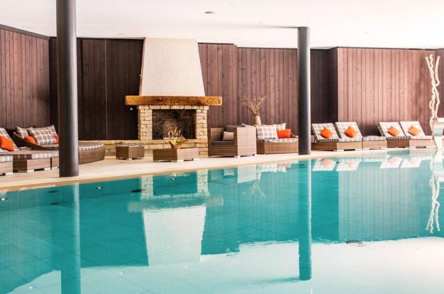 Piscina interior
