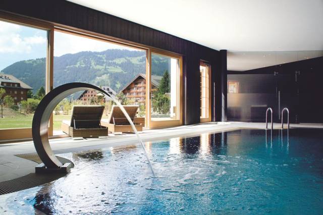 Piscina interior