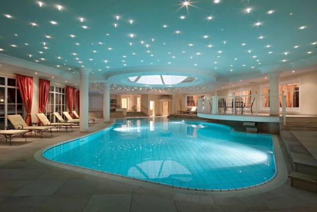 Piscina interior