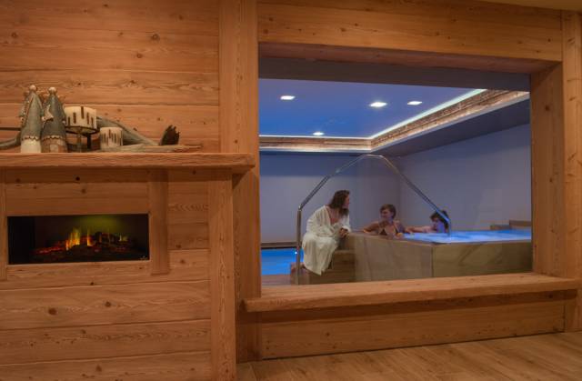 Jacuzzi