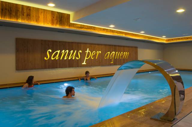 Piscina interior