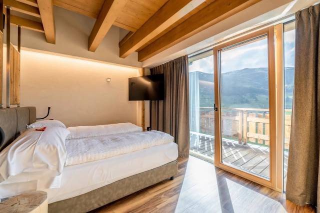 Suite Sup Luxury Spa Suite