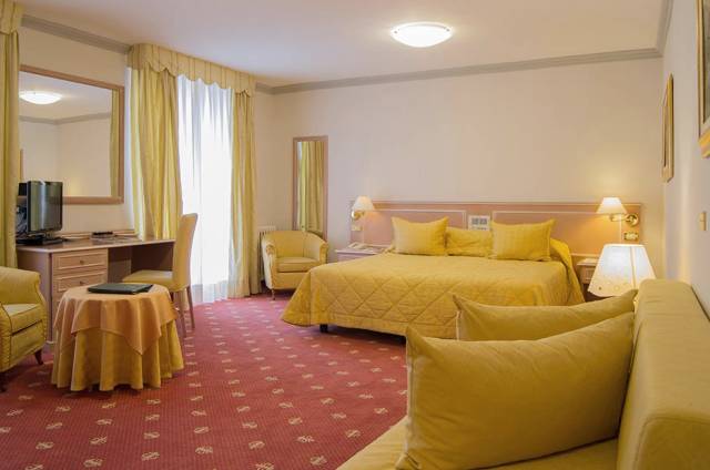 Quarto duplo