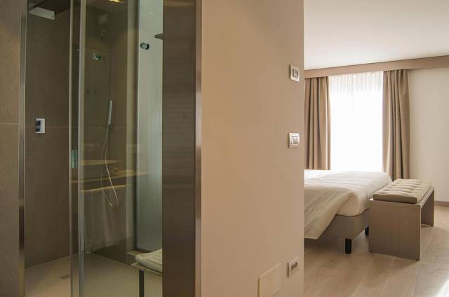 Quarto duplo/ Casa de banho