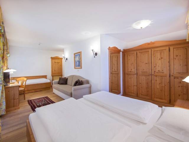 Duplo superior com cama extra