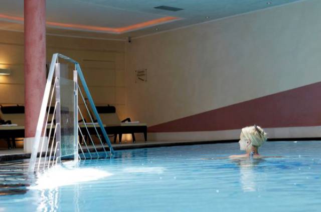 Piscina interior