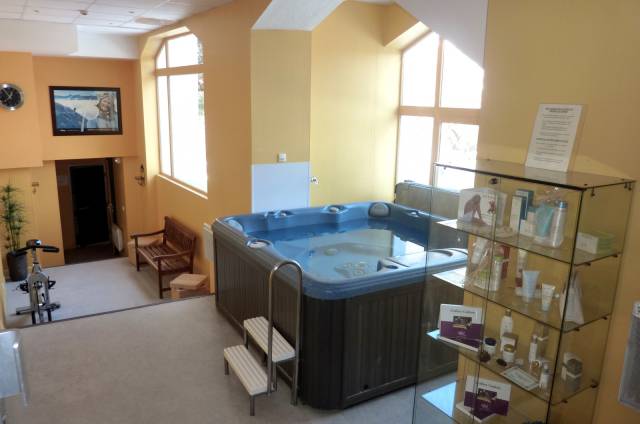 Jacuzzi