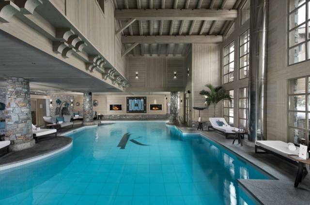 Piscina interior