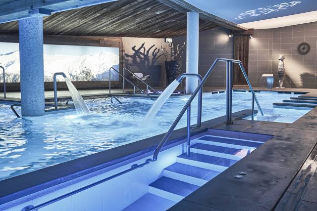 Piscina interior