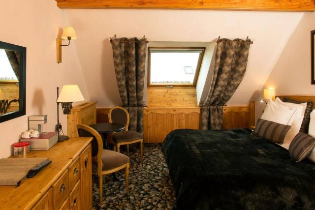 Quarto duplo	
