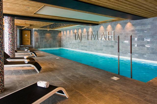 Piscina interior