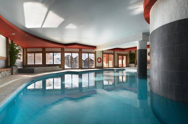 Piscina interior