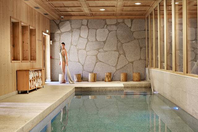 Piscina interior	