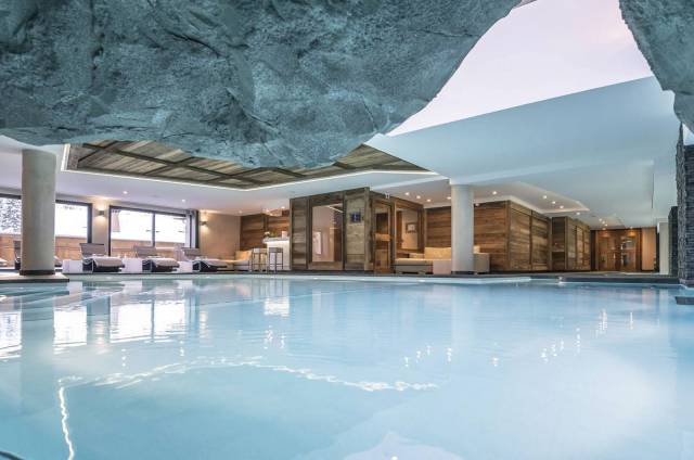 Piscina interior