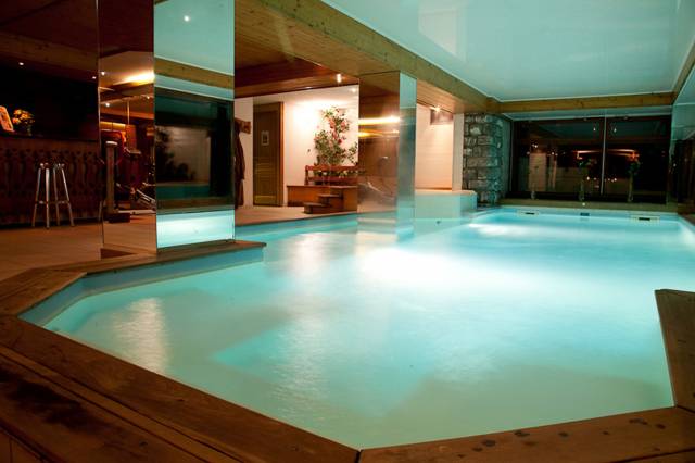 Piscina interior