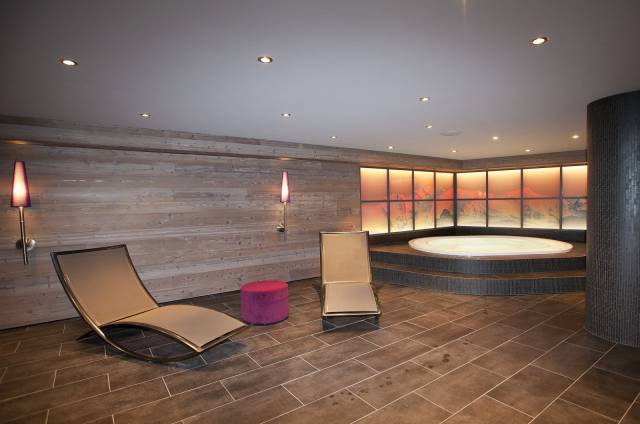 SPA/ Jacuzzi