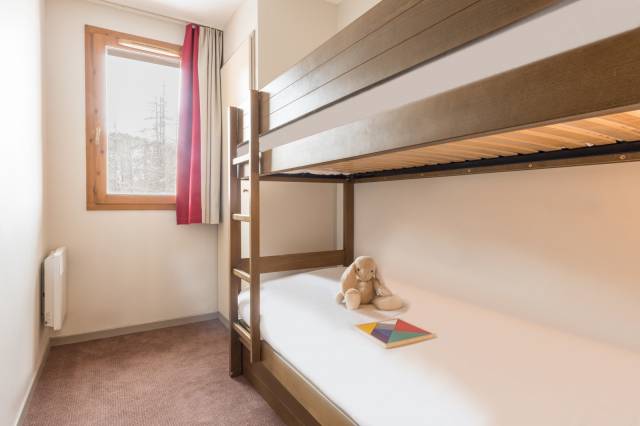 Apartamento T1 superior com cabine