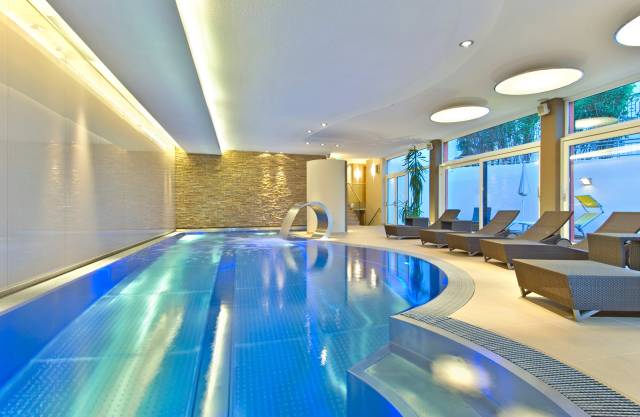 Piscina interior