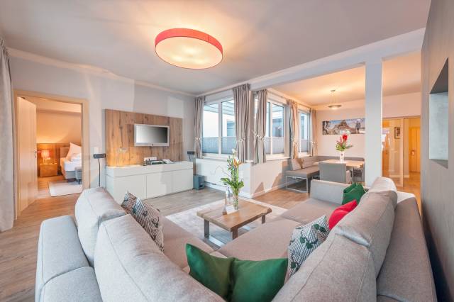 Penthouse Suite
