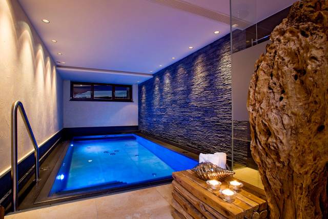 Piscina interior