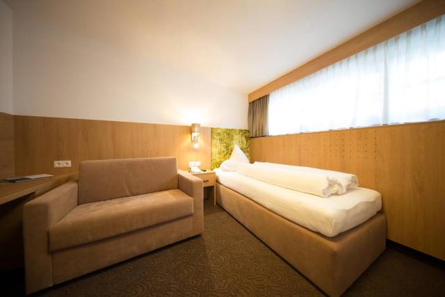 Quarto individual deluxe