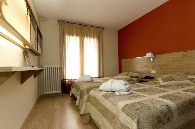 Quarto duplo		