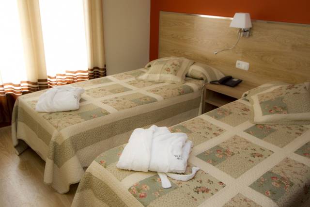 Quarto duplo		