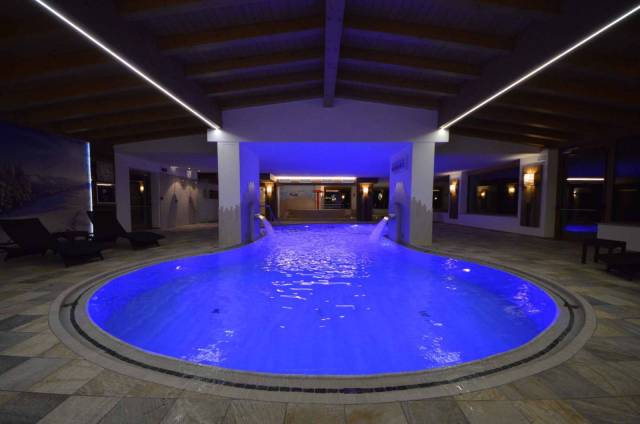 Piscina interior