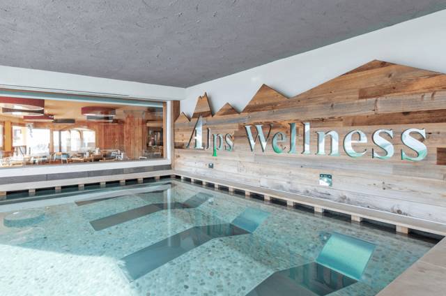Piscina interior