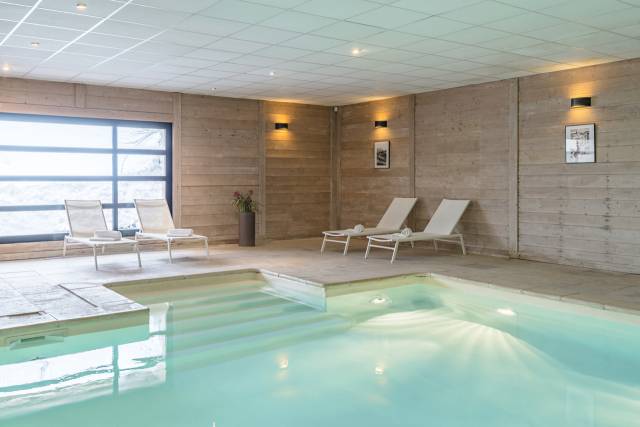 Piscina interior