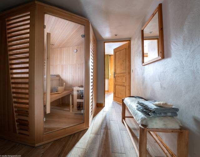 Apartamento T4 com sauna
