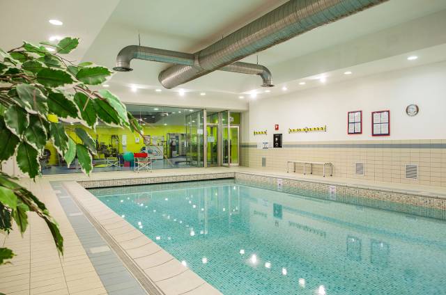 Piscina interior