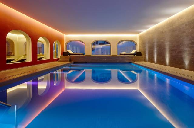 Piscina interior