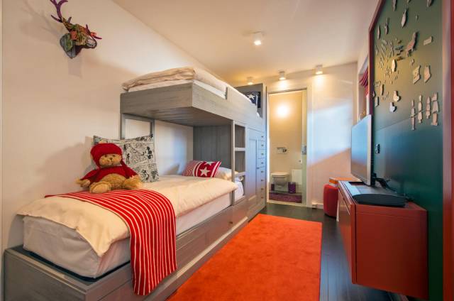 Suite familiar