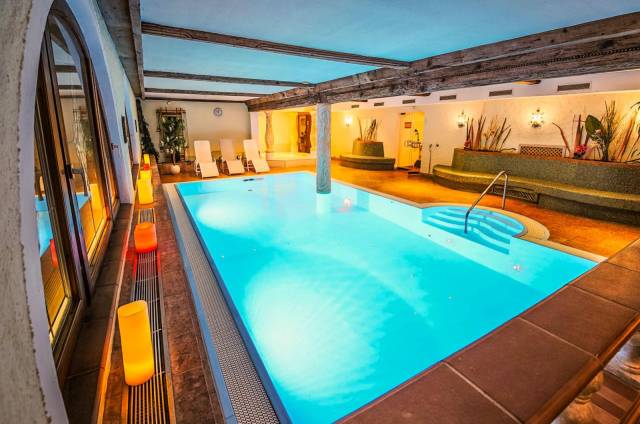 Piscina interior