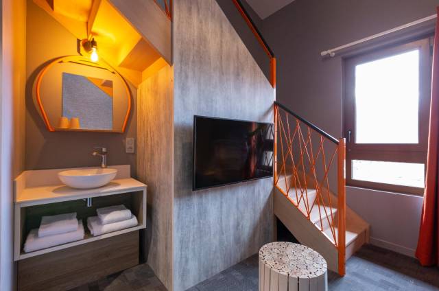 Duplex