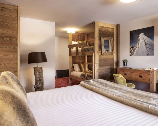 Quarto Familiar com varanda