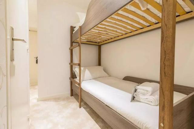Quarto Quadruplo com beliche