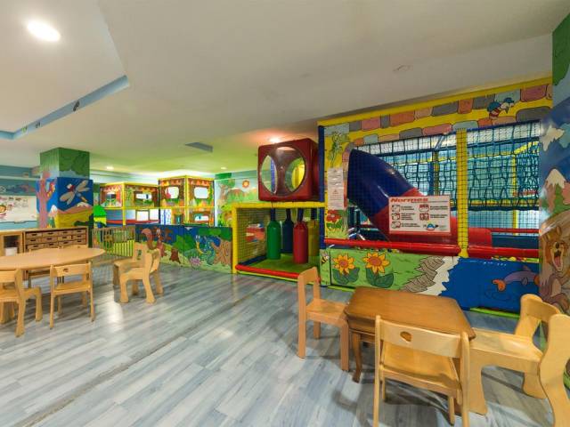 Kids Club