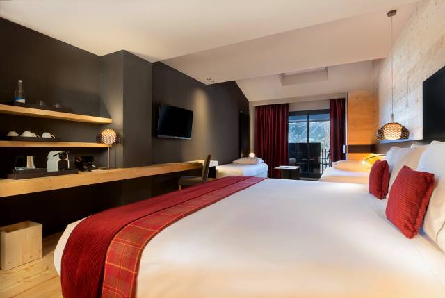 Quarto quádruplo premium